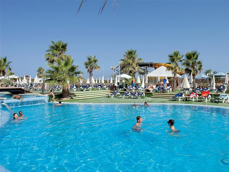 Marinda Garden Aparthotel Кала-ен-Бош Екстер'єр фото