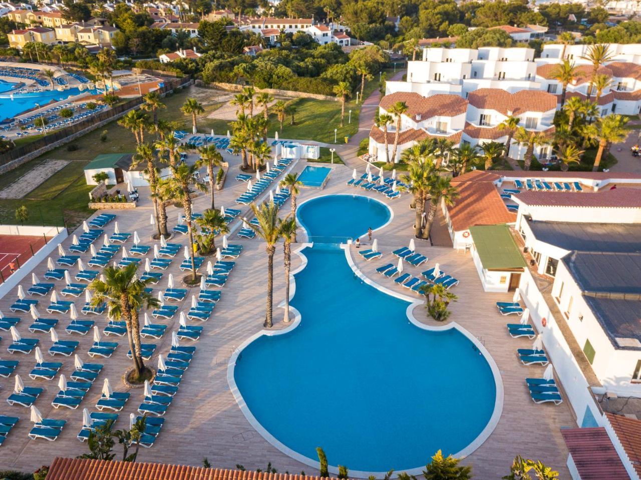 Marinda Garden Aparthotel Кала-ен-Бош Екстер'єр фото