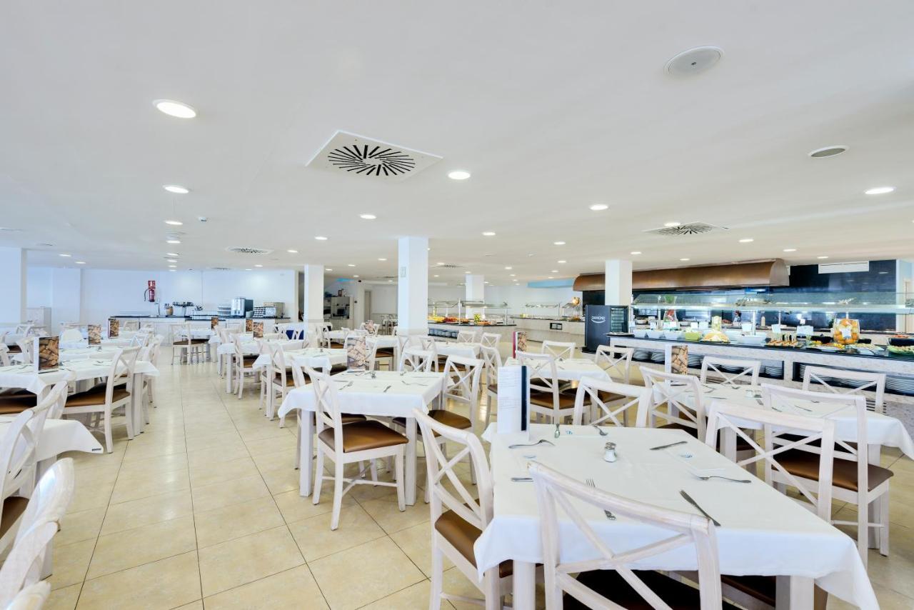 Marinda Garden Aparthotel Кала-ен-Бош Екстер'єр фото