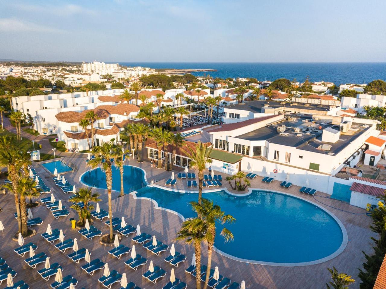 Marinda Garden Aparthotel Кала-ен-Бош Екстер'єр фото